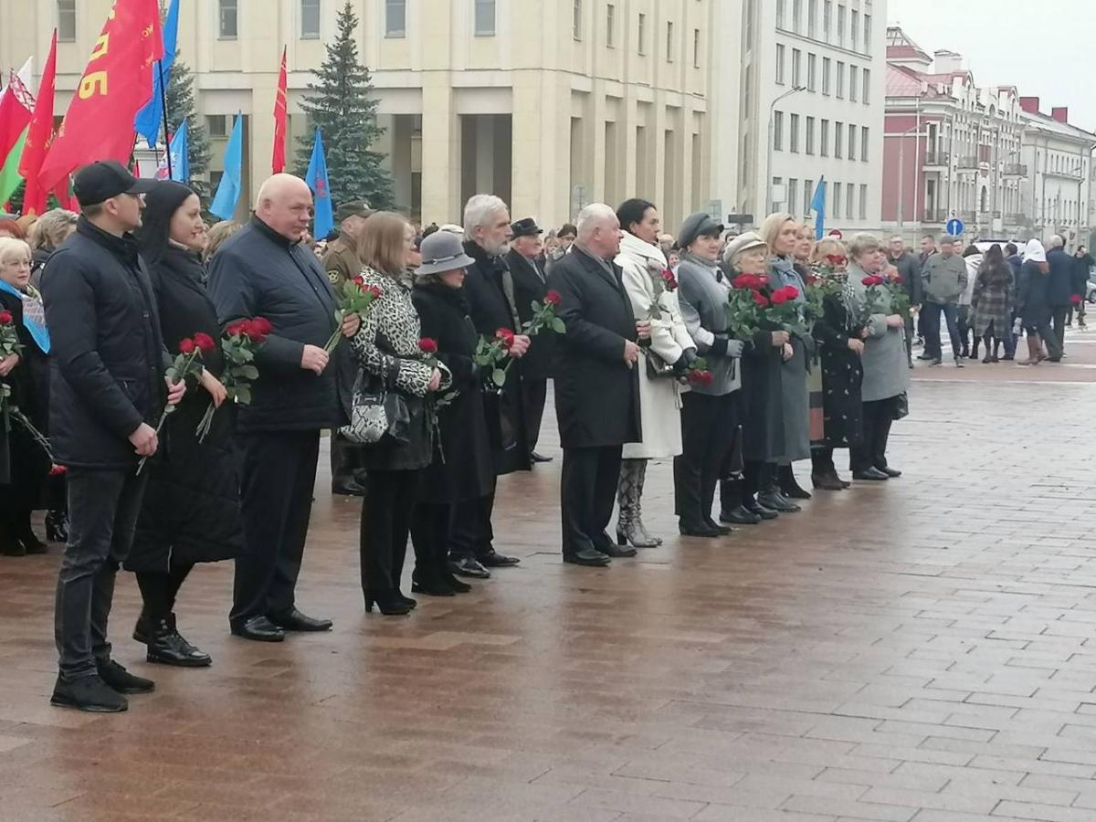 День Октябрьской революции – праздник ноября – Белорусский национальный  технический университет (БНТУ/BNTU)