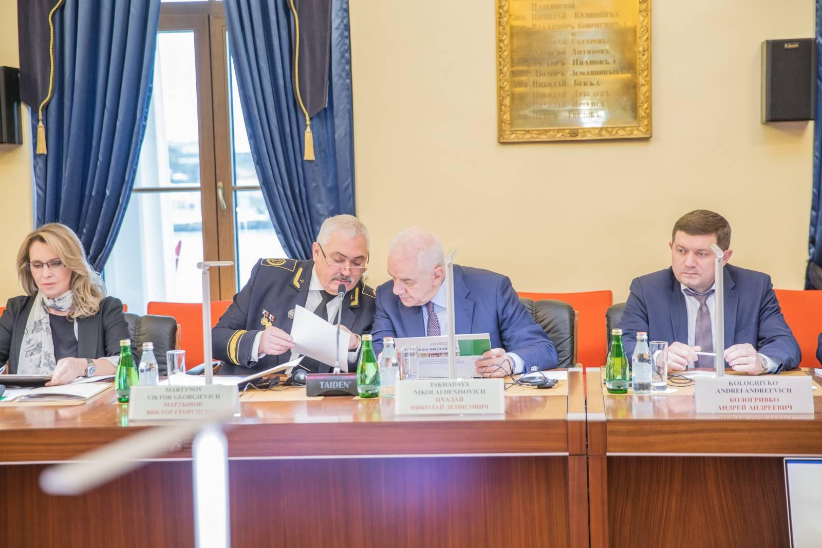 Ректор МИСиС А.А. Черникова, ректор РГУ нефти и газа В.Г. Мартынов, президент Ухтинского ГТУ Н.Д. Цхадая