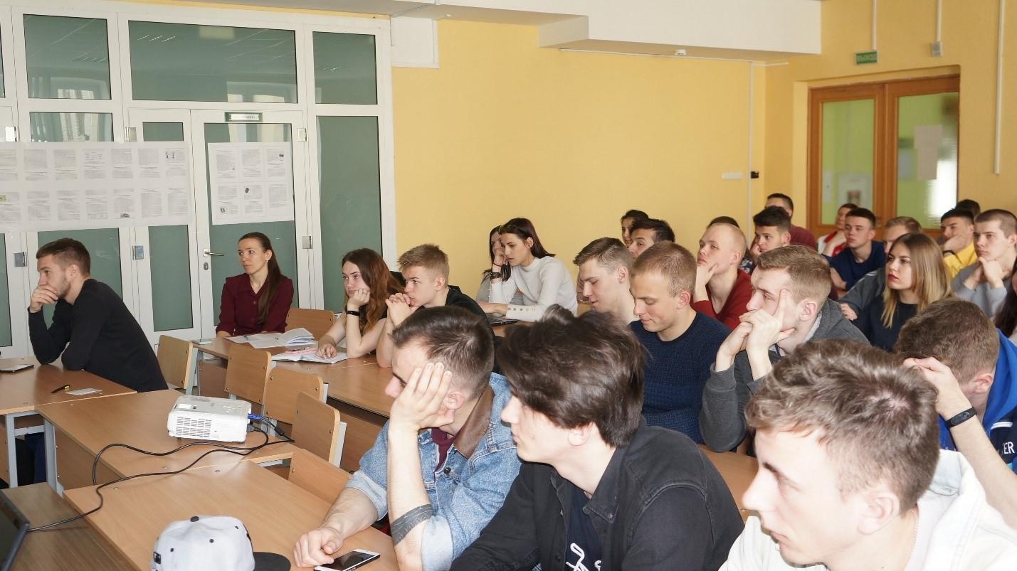 Лекция у студентов СТФ