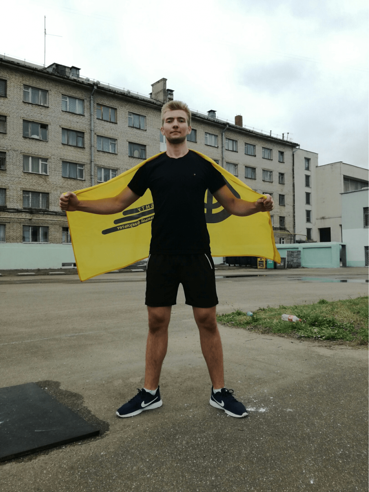 Гужев Павел, 1 курс строительного факультета